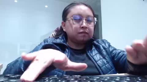 Hannah online show from July 7, 6:58 am