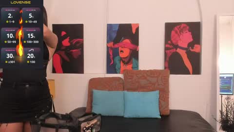 Hannah  online show from May 26, 10:39 pm