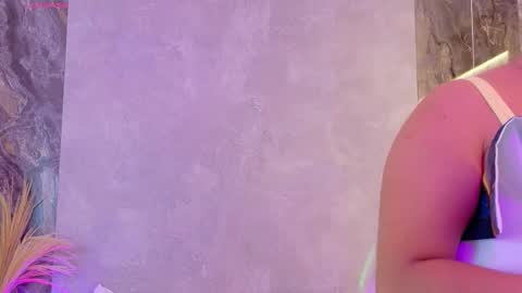 Snapshot of hannaprada1 chatting on February 11, 11:48 am hannaprada1 online show from February 11, 11:48 am