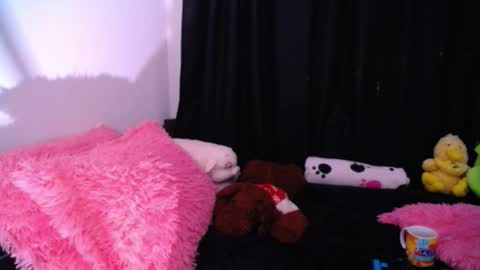 Snapshot of hannaqueen23 chatting on November 26, 5:52 am hannaqueen23 online show from November 26, 5:52 am