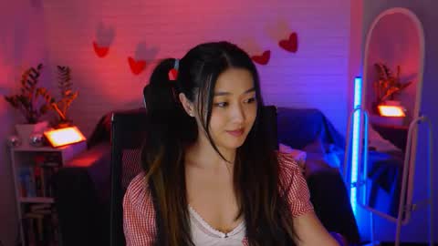 hannarosie online show from February 28, 8:21 pm