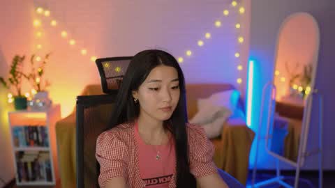 hannarosie online show from March 30, 6:31 pm