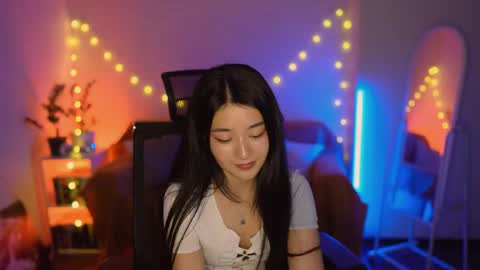 hannarosie online show from May 7, 6:35 pm