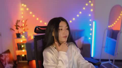 hannarosie online show from May 29, 2:37 pm