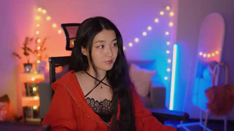 hannarosie online show from June 12, 6:18 pm