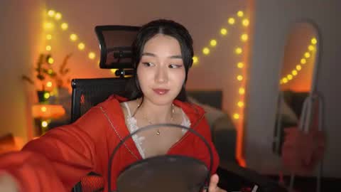 hannarosie online show from June 14, 6:10 pm
