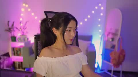 hannarosie online show from July 7, 5:17 pm