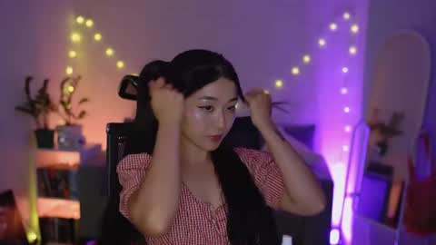hannarosie online show from July 22, 4:32 pm