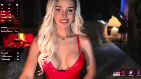 hanny113826 online show from November 12, 7:03 pm