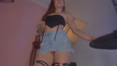 Snapshot of hanny__bunny chatting on October 15, 2:22 am HANNY online show from October 15, 2:22 am