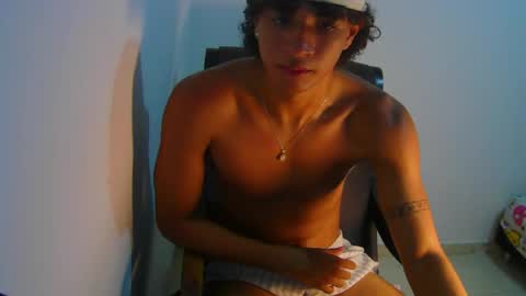 hansel_take online show from May 19, 12:16 am