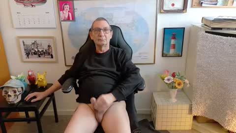 charly online show from March 30, 11:55 am