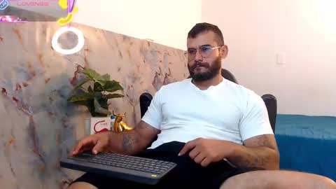 Snapshot of hanz_col chatting on September 17, 1:02 pm hanz_col online show from September 17, 1:02 pm