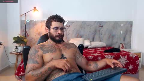 hanz_col online show from February 10, 11:53 pm