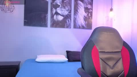 happy_hot7 online show from May 15, 11:50 am