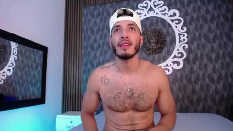 happy_hot7 online show from May 26, 11:56 pm