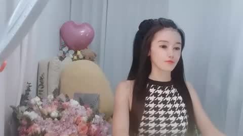 Daisy online show from July 12, 3:47 pm
