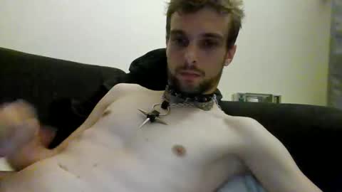 happyfunnyboy79 online show from May 27, 12:29 am