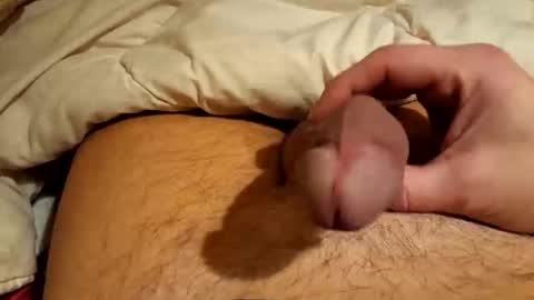 Snapshot of hapyending960 chatting on February 11, 5:51 pm Small things matters online show from February 11, 5:51 pm