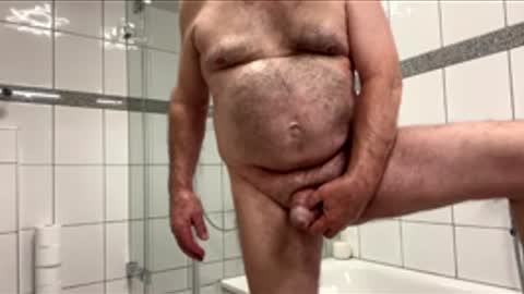 Snapshot of harald1234 chatting on December 14, 8:09 am harald1234 online show from December 14, 8:09 am