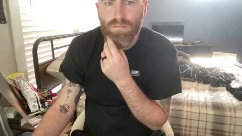 Snapshot of hard_irishman chatting on December 19, 8:02 pm Zach online show from December 19, 8:02 pm