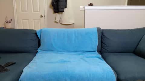 Lewis online show from April 3, 11:58 pm