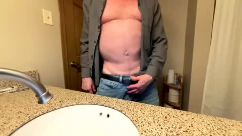 Snapshot of hardchicagoforzya chatting on February 15, 9:52 am hardchicagoforzya online show from February 15, 9:52 am