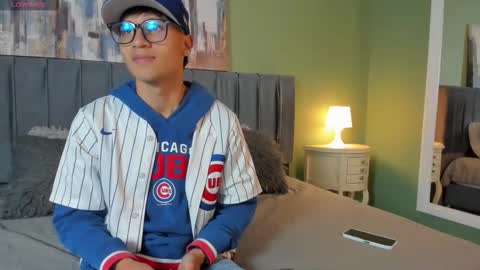 Kade and Demi online show from January 9, 3:09 am