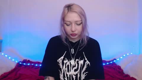 Emily online show from November 25, 10:21 pm