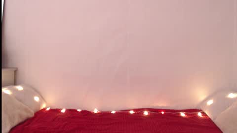 Snapshot of hardcore_x chatting on February 15, 8:27 pm Emily online show from February 15, 8:27 pm