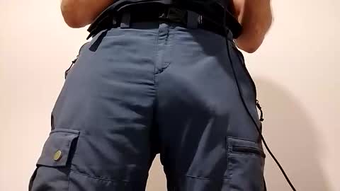 Snapshot of hardcumpleasure chatting on May 10, 6:02 pm hardcumpleasure online show from May 10, 6:02 pm