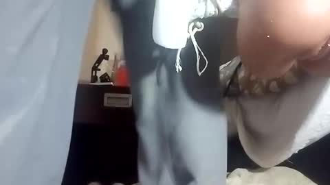 Snapshot of hardfux4fun chatting on January 8, 8:38 am hardfux4fun online show from January 8, 8:38 am