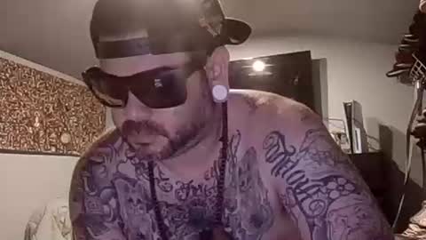 hardik4you1 online show from March 28, 1:11 pm