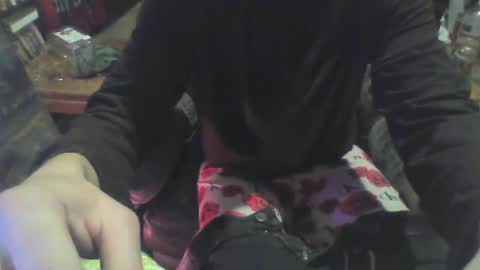 Snapshot of hardmiccccccc chatting on March 2, 10:24 am BABY online show from March 2, 10:24 am