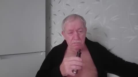 hardon4u123456789 online show from November 11, 9:53 am