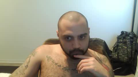 hardschwan online show from February 19, 3:41 pm