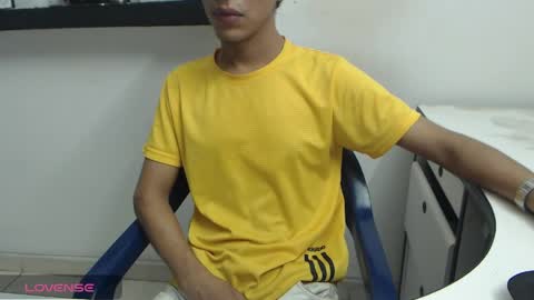 Andres Dean online show from May 25, 12:49 am