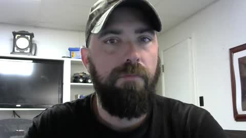 Snapshot of hardworkertn chatting on January 13, 11:38 pm hardworkertn online show from January 13, 11:38 pm