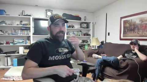 Snapshot of hardworkertn chatting on February 28, 7:03 pm hardworkertn online show from February 28, 7:03 pm