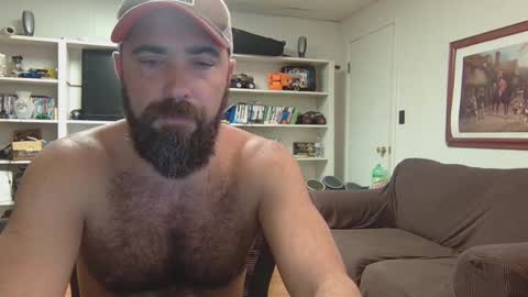 Snapshot of hardworkertn chatting on February 3, 2:53 am hardworkertn online show from February 3, 2:53 am