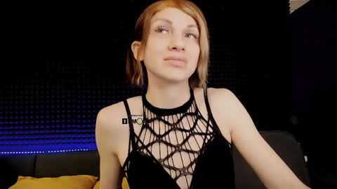 Snapshot of hardy_green chatting on May 23, 3:34 am Miss Hardy online show from May 23, 3:34 am
