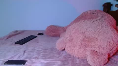 Snapshot of haresandpame_mds chatting on December 7, 3:52 pm Hares online show from December 7, 3:52 pm