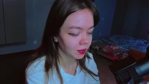 Snapshot of haribo_asmr chatting on February 8, 7:48 am Miss Hari online show from February 8, 7:48 am