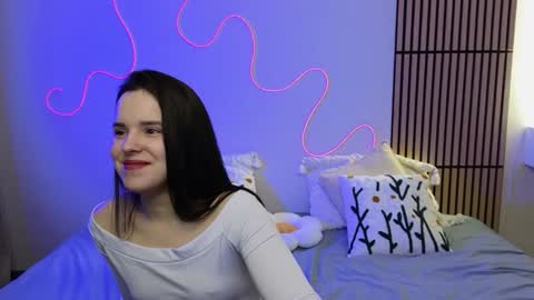 Snapshot of harleen_moore chatting on February 3, 1:19 pm Harleen online show from February 3, 1:19 pm