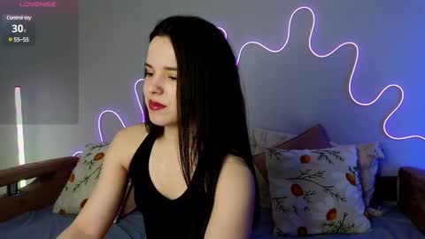 Snapshot of harleen_moore chatting on February 27, 8:42 pm Harleen online show from February 27, 8:42 pm