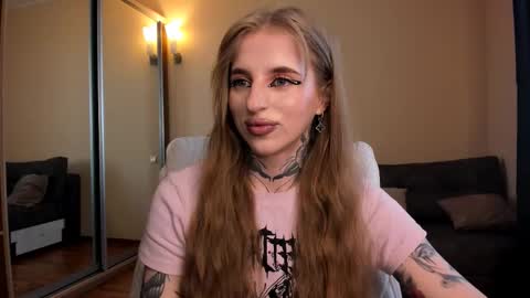 Julia online show from March 21, 5:01 am