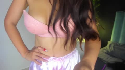 Snapshot of harleyqueen_robbie chatting on December 14, 8:18 pm harleyqueen_robbie online show from December 14, 8:18 pm