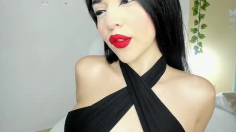 Snapshot of harleyqueen_robbie chatting on September 22, 8:44 pm harleyqueen_robbie online show from September 22, 8:44 pm