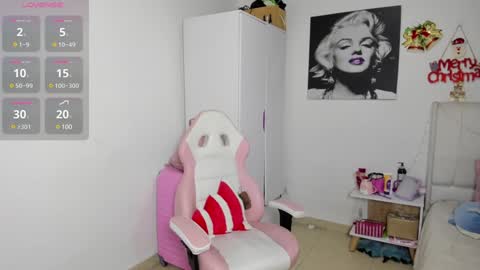 vanessa online show from December 22, 8:58 pm