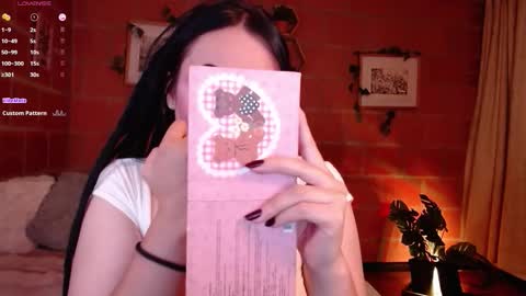 Snapshot of harmonyy01 chatting on February 12, 2:06 am Harmony Please help me to reach 100 thumbs up online show from February 12, 2:06 am